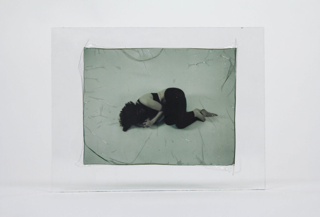 Glass_Install_Sampler (1)