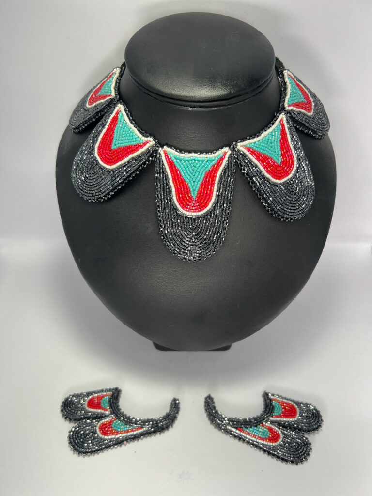 Madison Judkins Raven Steals the Light