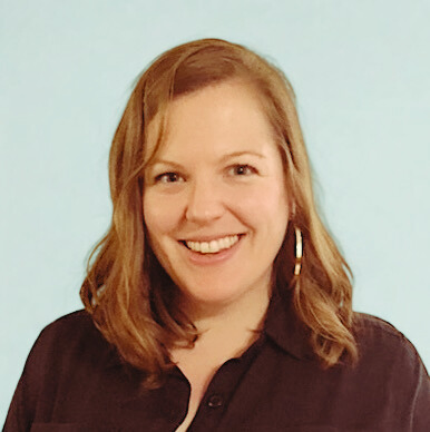 Wendy_Oleson_Headshot_beachy_sky (1)